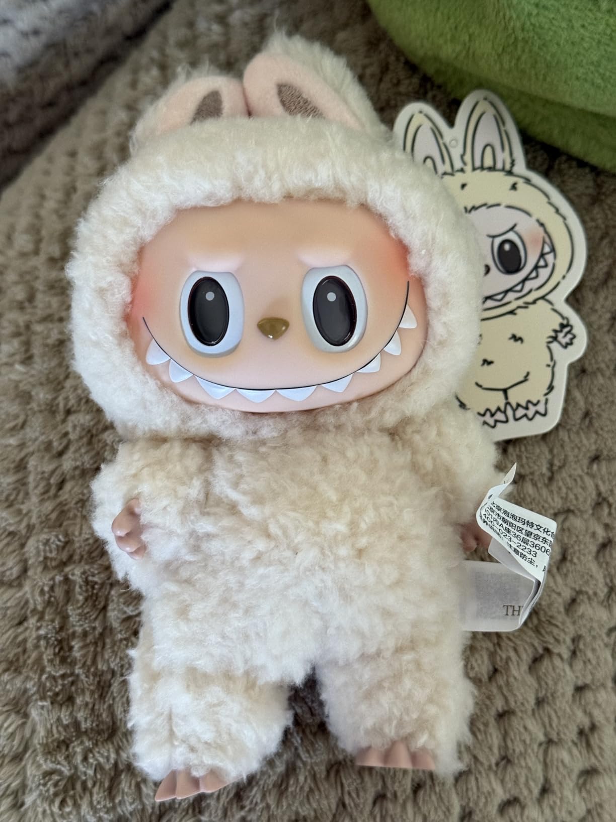 It's very cute, of excellent quality and very cheap